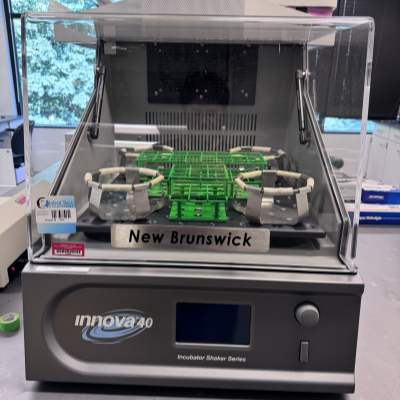 New Brunswick Innova 40 恒溫培養(yǎng)搖床
